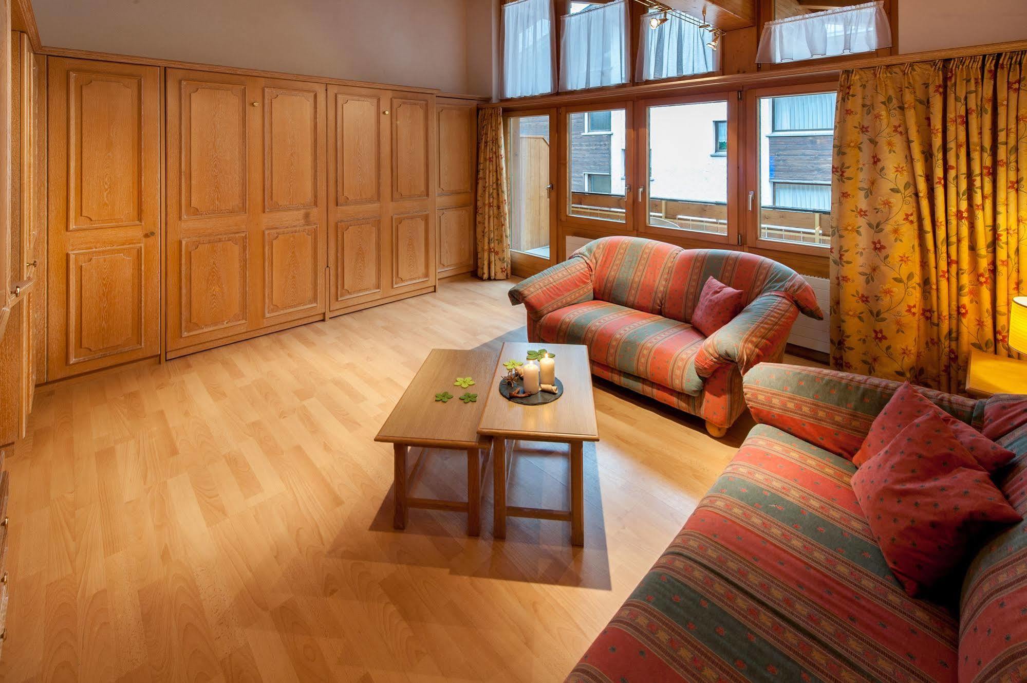 Appartements Zermatt Paradies Exteriör bild